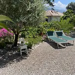 Lo Sceriffo Delightful In Dreamy Garden Ac *
