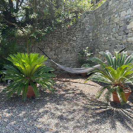 Lo Sceriffo Delightful In Dreamy Garden Villa