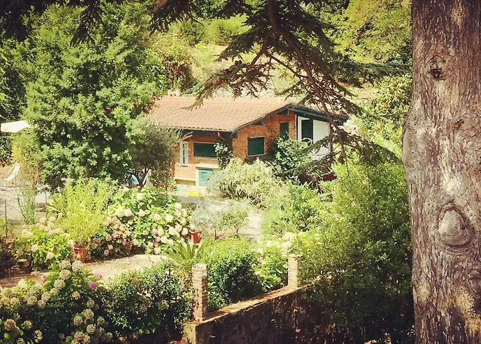 Lo Sceriffo Delightful In Dreamy Garden Ac فيلة مونتيروسّو ال ماري